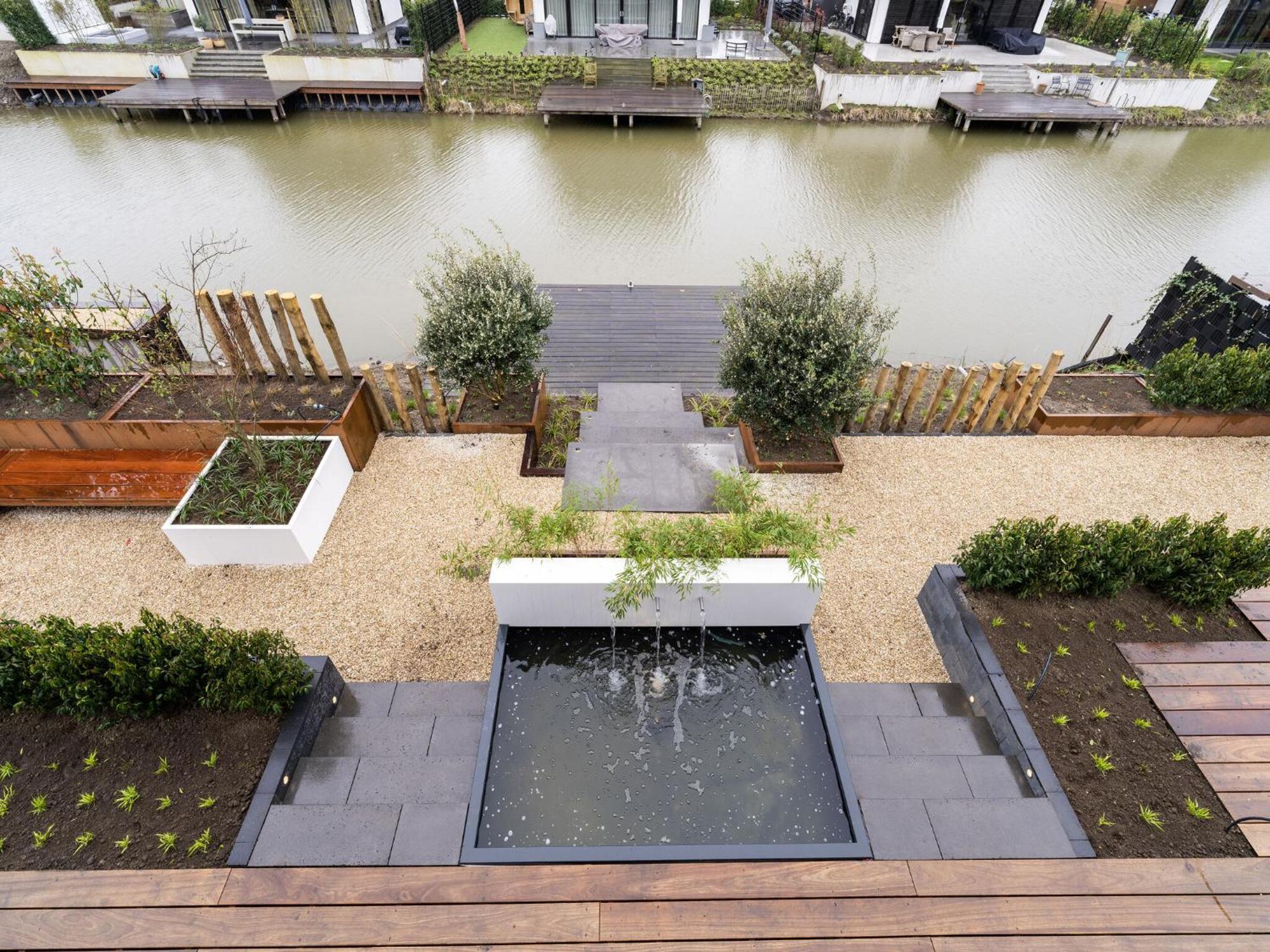 Water Villa With Jetty Near Harderwijk Zeewolde Exterior photo